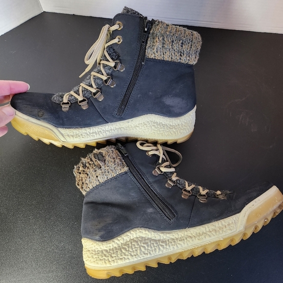 Rieker Shoes - Rieker or Reiker Hiker or Winter Boot sz 38 or 7
